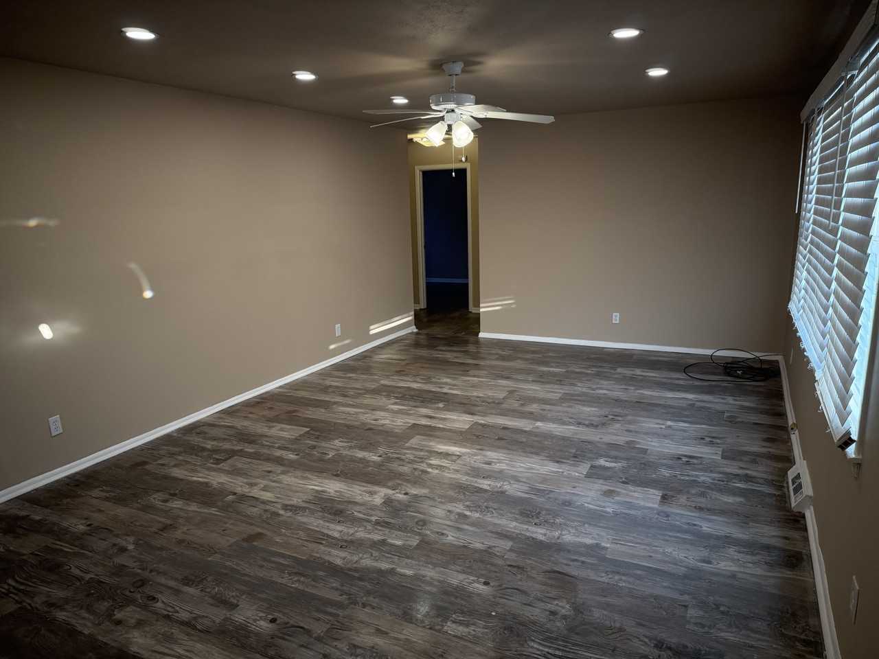 722 W Park Ave #NA - Photo 6 of 13