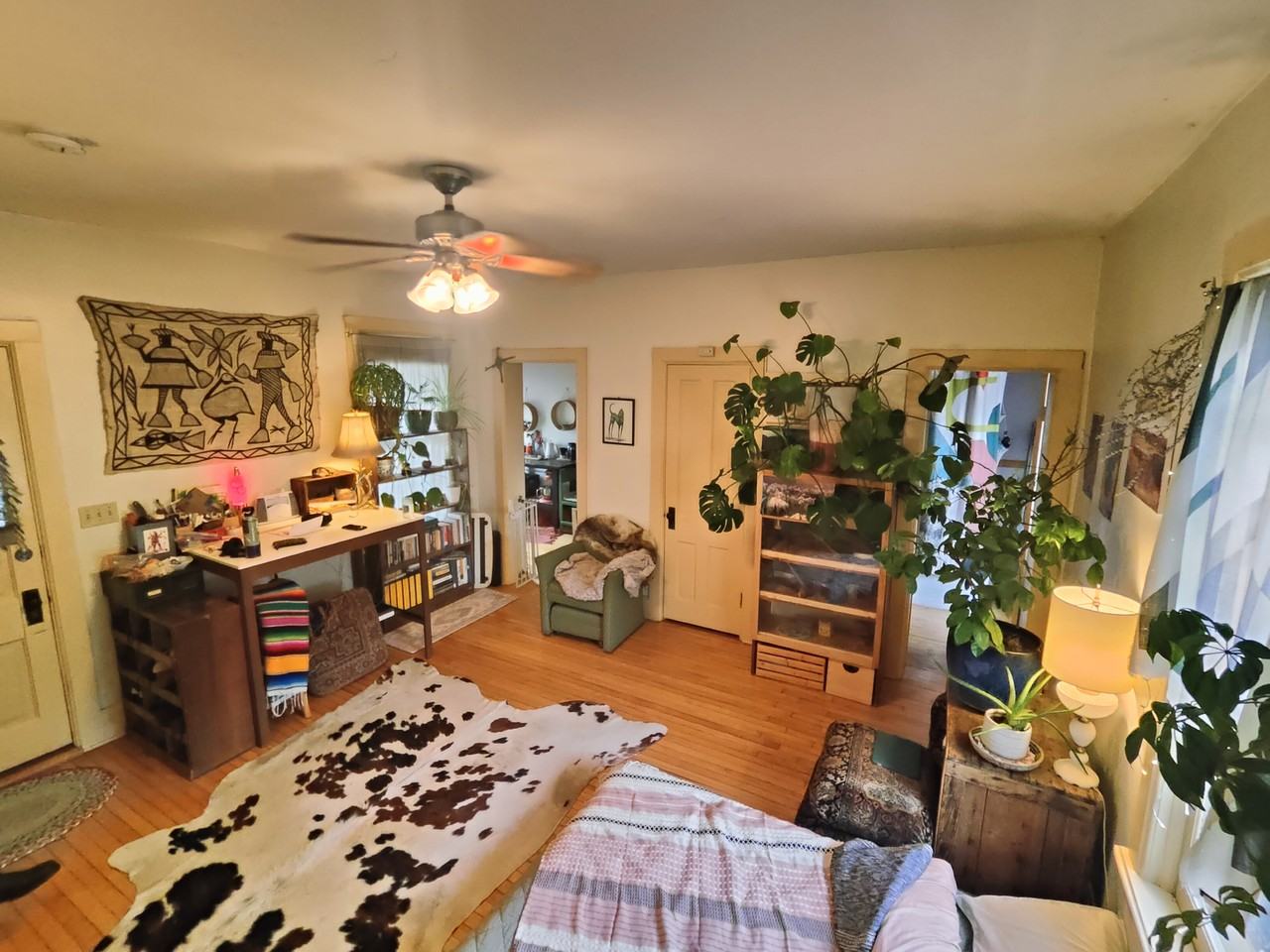 228 E 8th St #3 - Photo 7 of 7