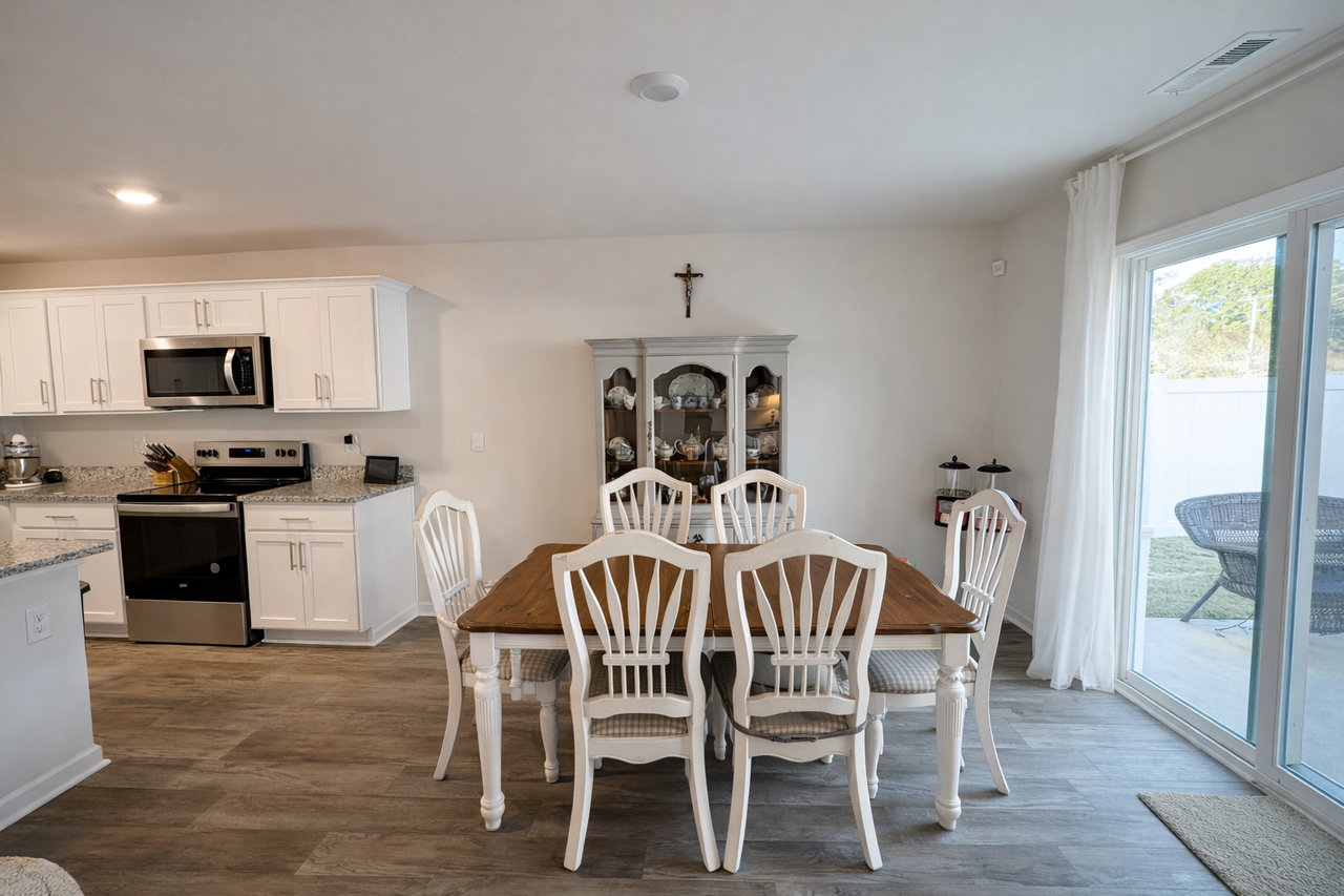 1407 N Wilshire Ct #NA - Photo 3 of 10