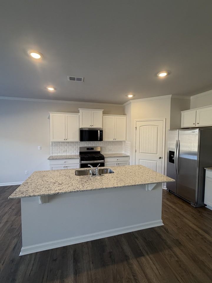 293 Thompson Ridge Ln #NA - Photo 2 of 14