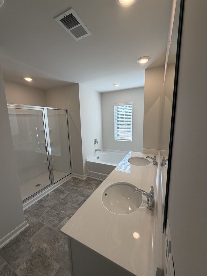 293 Thompson Ridge Ln #NA - Photo 6 of 14