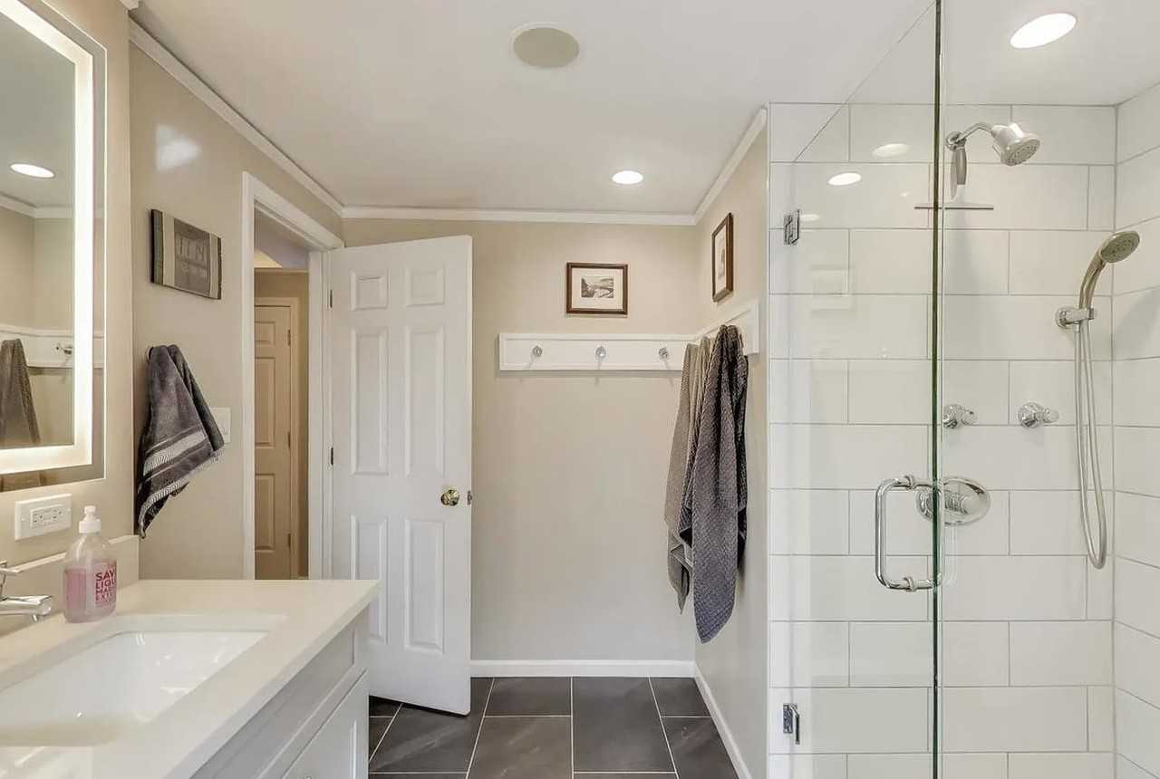 10922 S Tripp Ave #NA - Photo 5 of 14