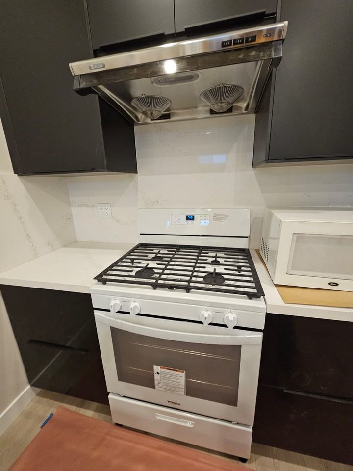 886 Barri Dr #NA - Photo 4 of 12