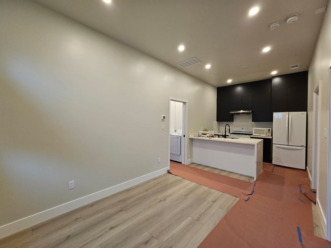 886 Barri Dr #NA - Photo 7 of 12