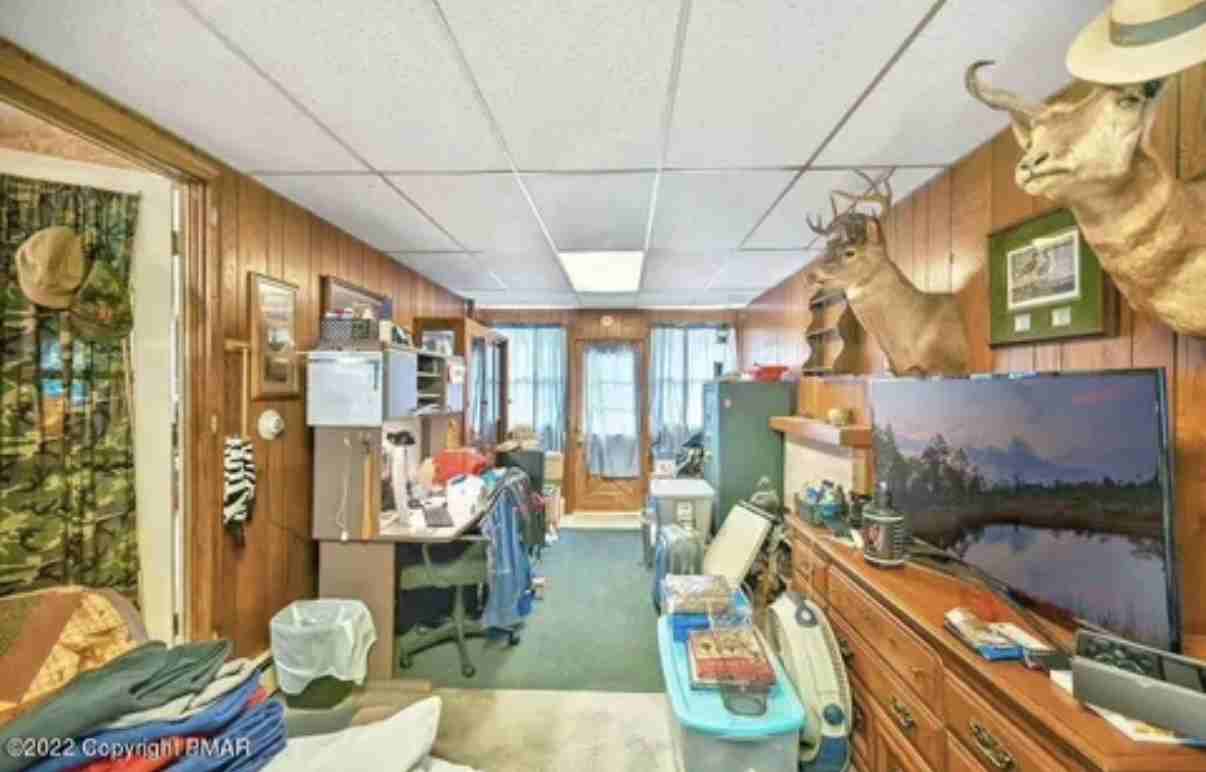 400 Hemlock Dr #NA - Photo 7 of 33