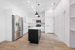 4209 Saylor Ln #NA - Photo 1 of 1