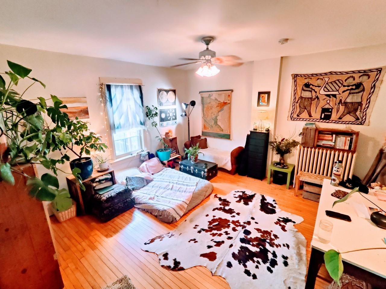 228 E 8th St #T - Photo 4 of 10