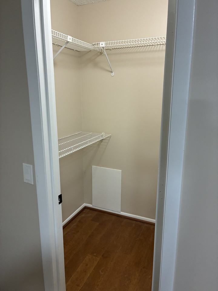 21 Plantation Dr #205 - Photo 5 of 25