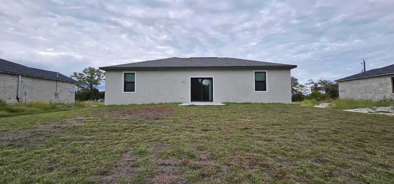 611 Greenbriar Blvd #NA - Photo 2 of 11