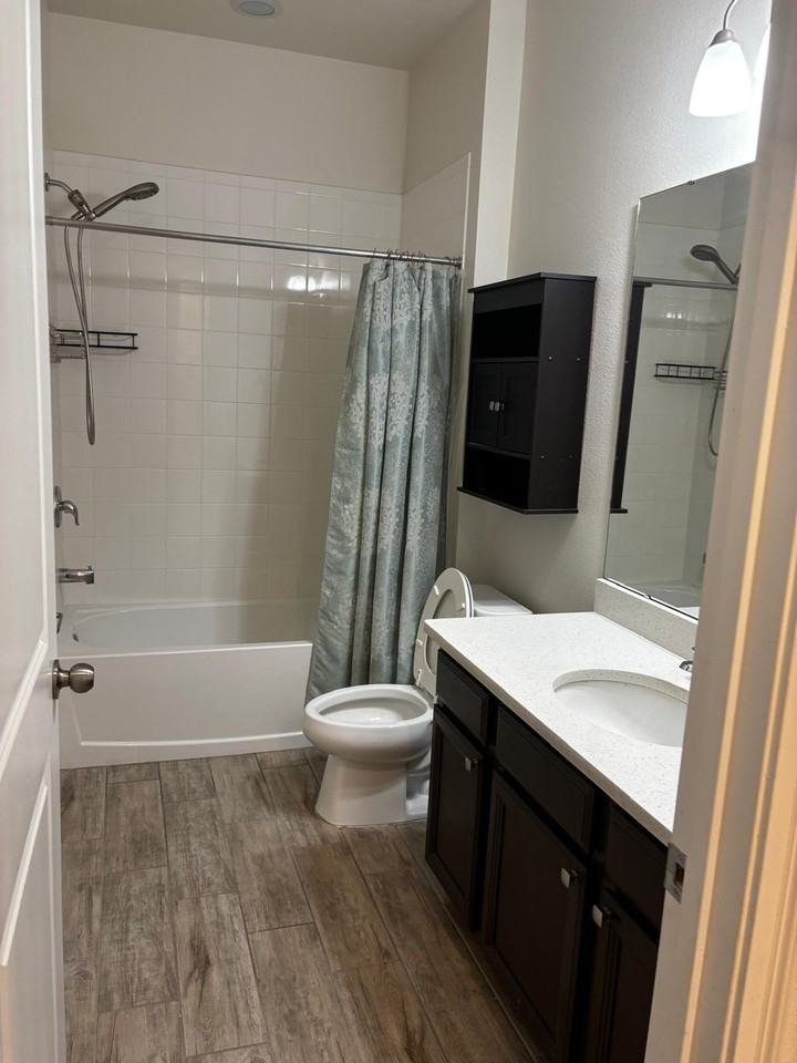 11532 Cedar Valley Dr #NA - Photo 4 of 14