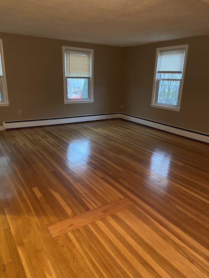 1820 Montvale Ave #20 - Photo 5 of 7