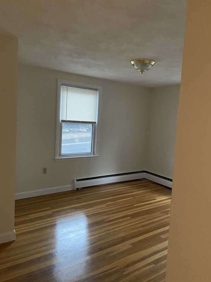 1820 Montvale Ave #20 - Photo 7 of 7