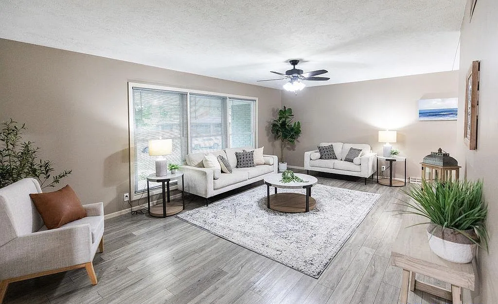 2535 Saint Thomas Dr #1