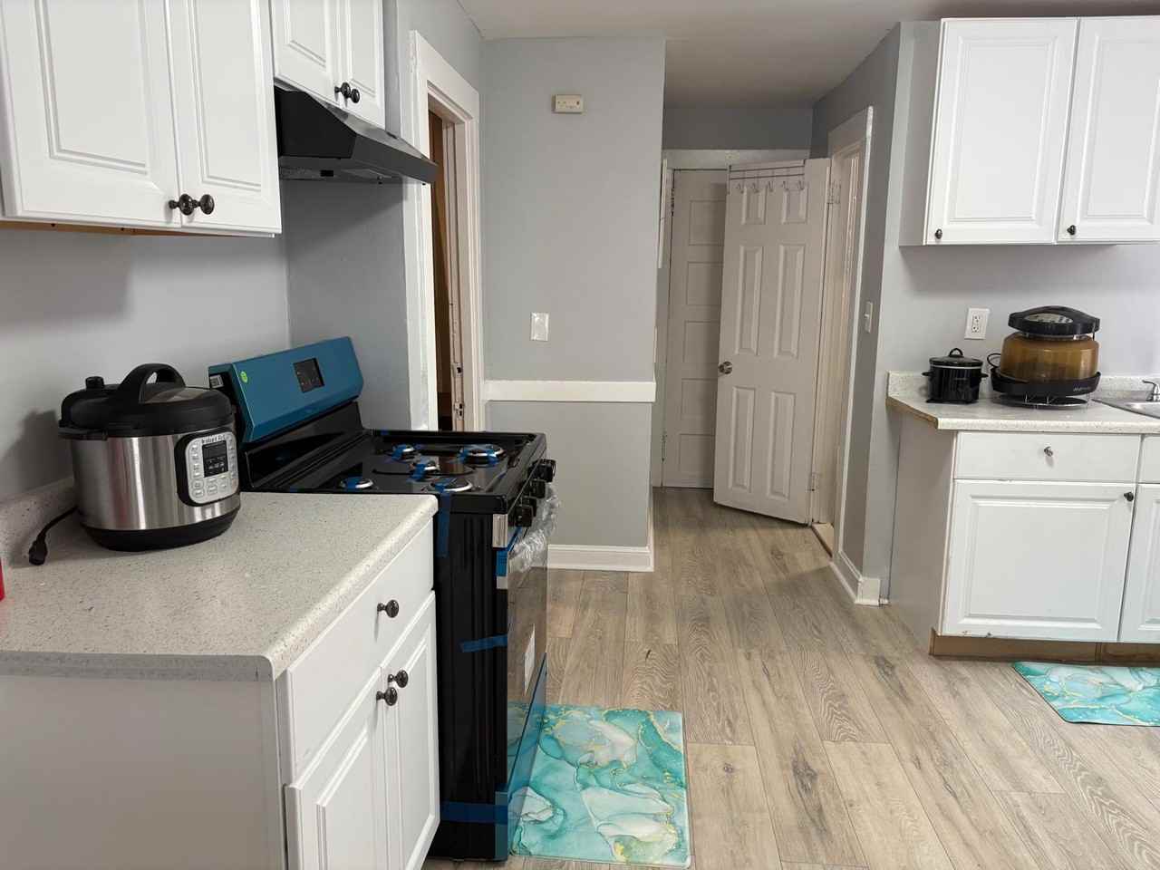 29 Putnam St #1stFL - Photo 5 of 9