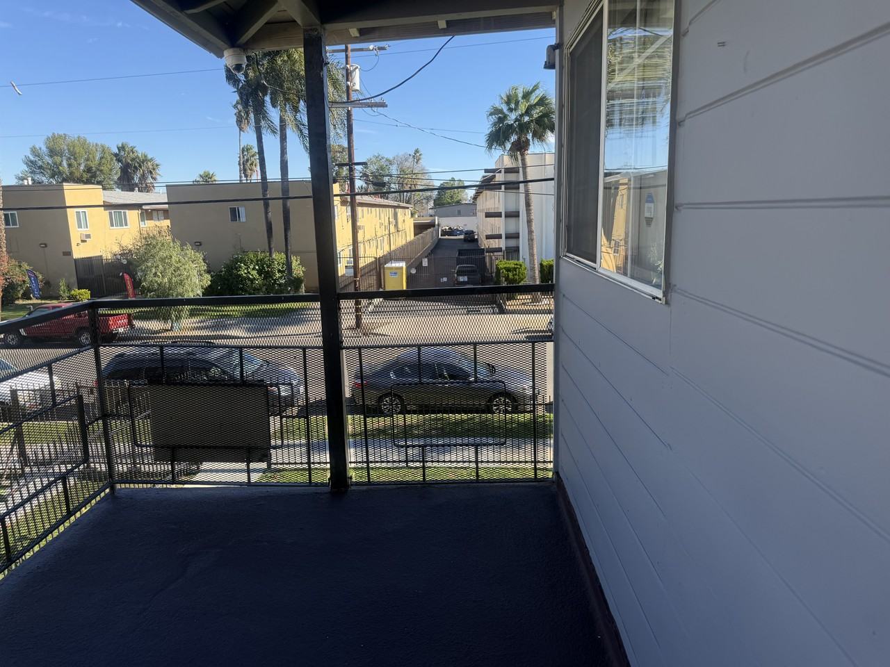 7319 Variel Ave #4 - Photo 5 of 23