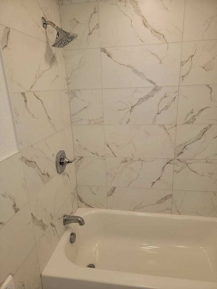 1409 E 22nd Ave #1B - Photo 3 of 12