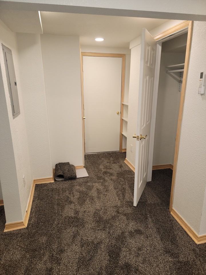 1409 E 22nd Ave #1B - Photo 7 of 12