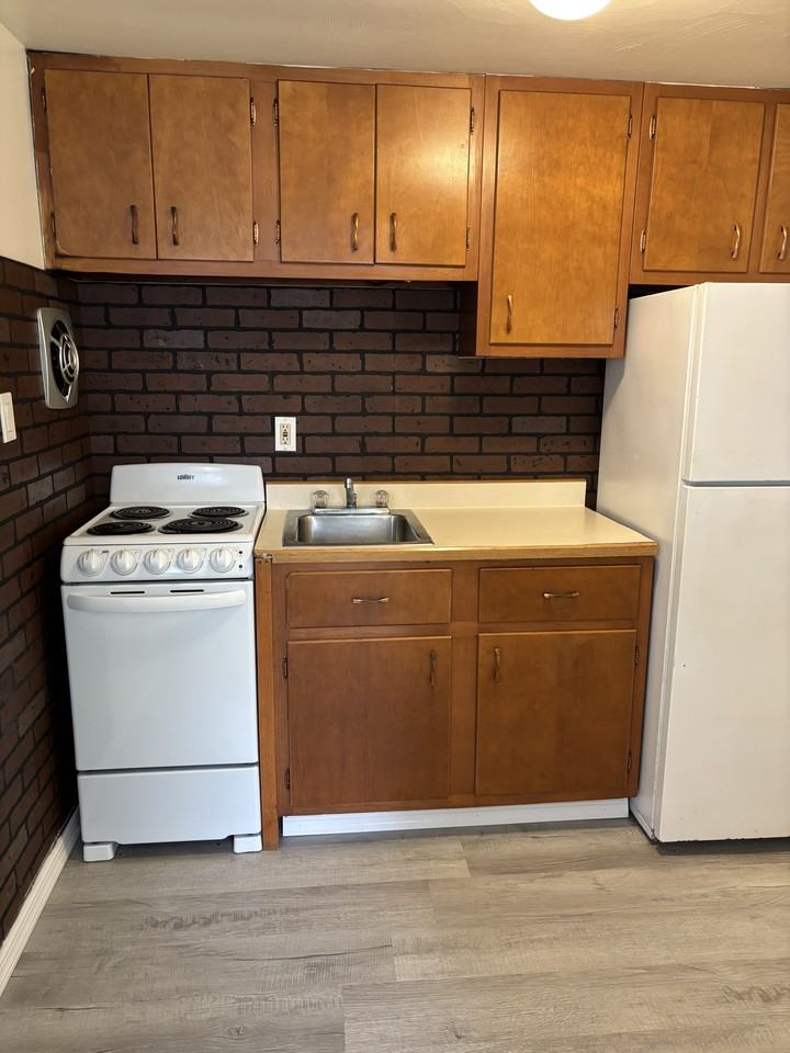 107 Terrace Dr #C2 - Photo 3 of 9