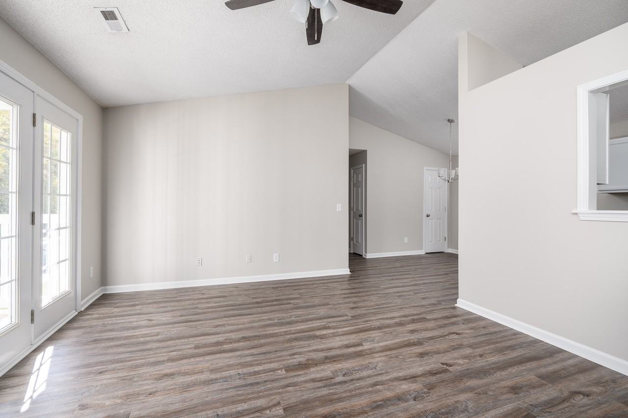 7145 W Friendly Ave #G - Photo 4 of 19