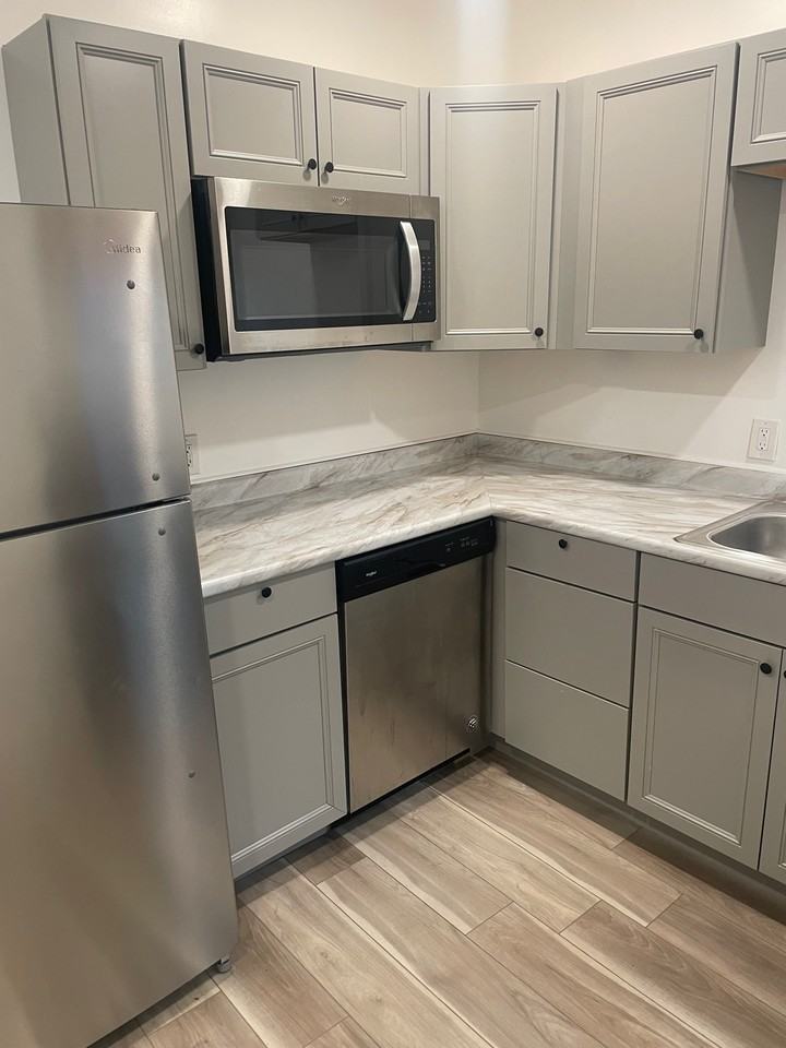 6440 Jackson St #6440 - Photo 6 of 12