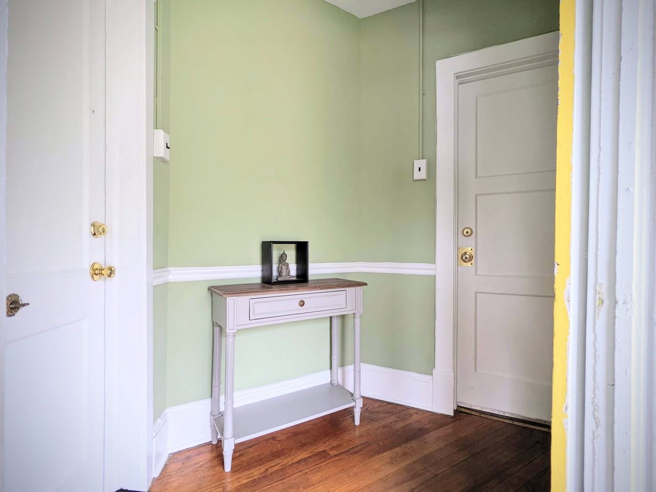 1527 Hanover St #B - Photo 3 of 41