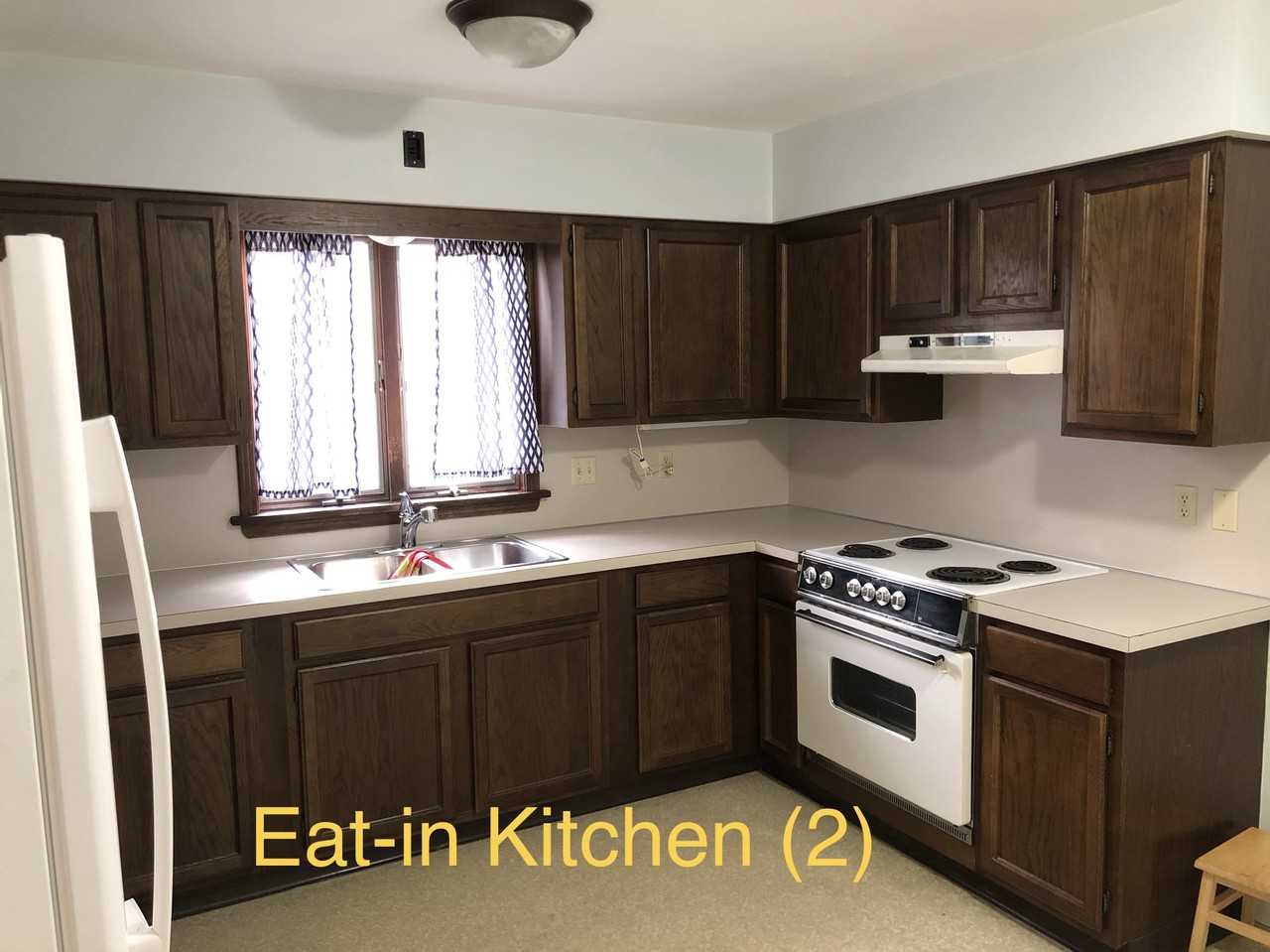 49 Lincoln Ave #NA - Photo 3 of 16