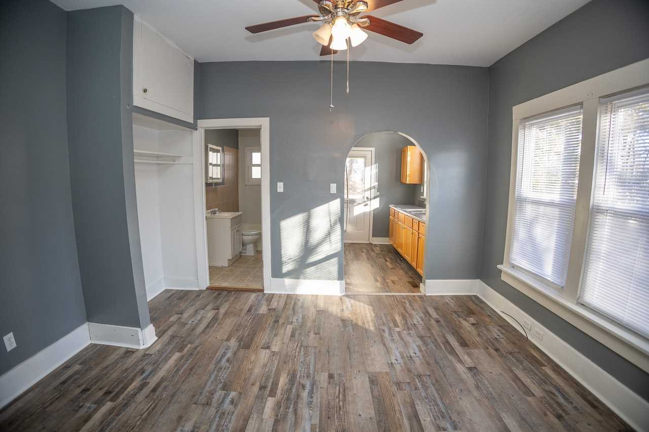 201 Hub St #B - Photo 7 of 19