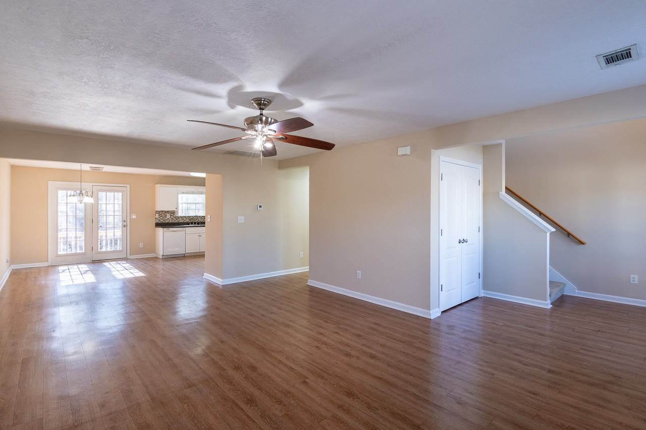 700 Keyes Dr #1 - Photo 7 of 26