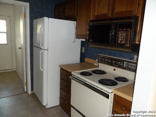 320 Station St #103 - Photo 3 of 9