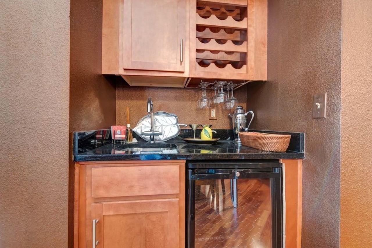 9410 Branson Landing Blvd - Photo 4 of 50