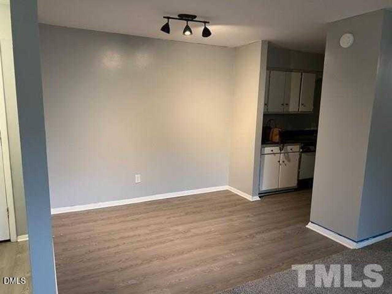 1281 Schaub Dr #I - Photo 4 of 8