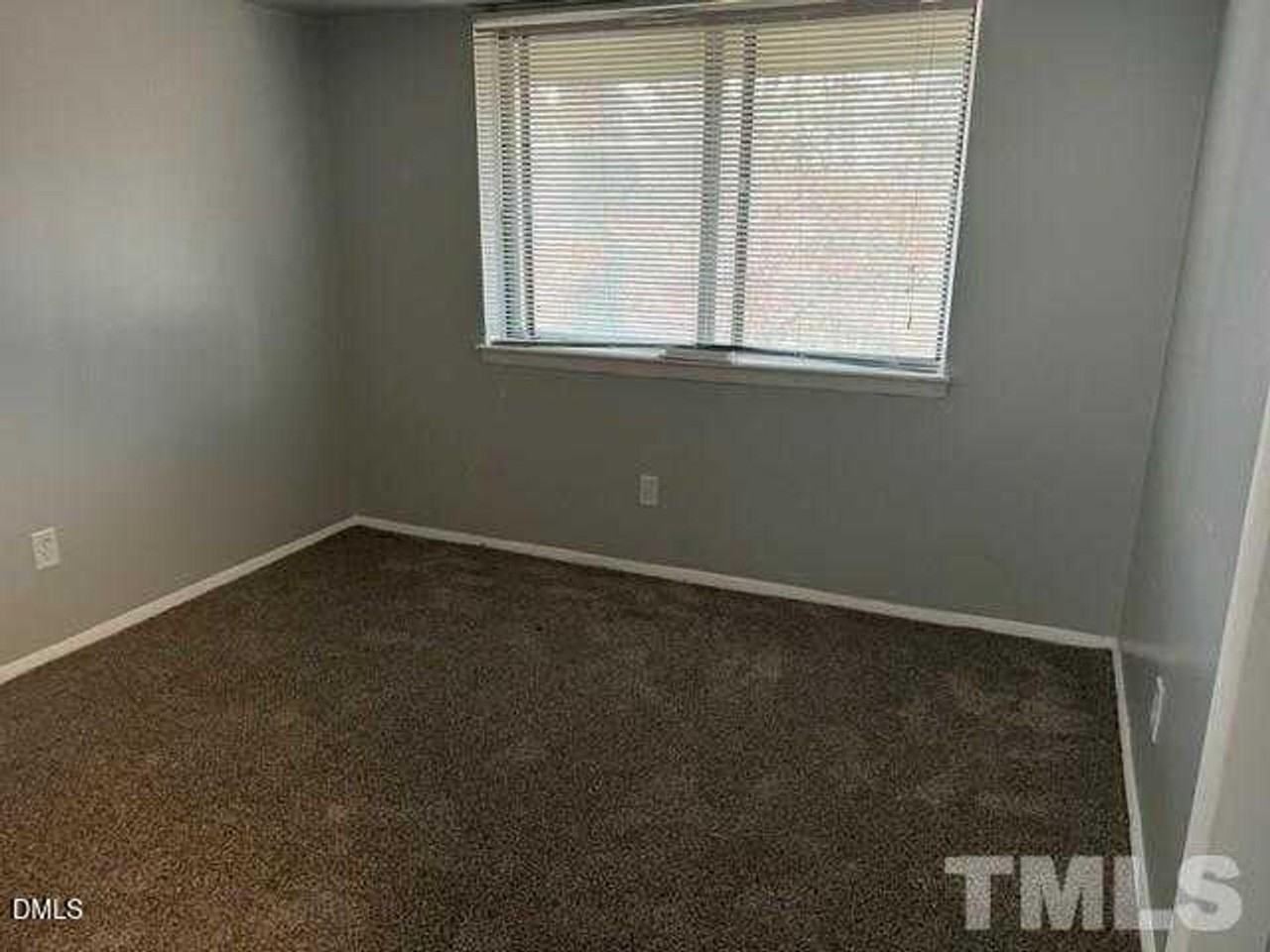 1281 Schaub Dr #I - Photo 5 of 8