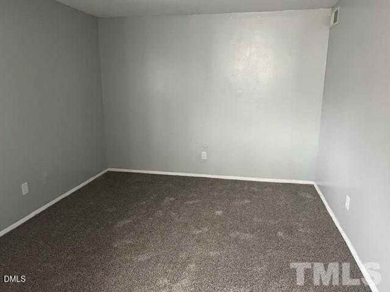 1281 Schaub Dr #I - Photo 7 of 8