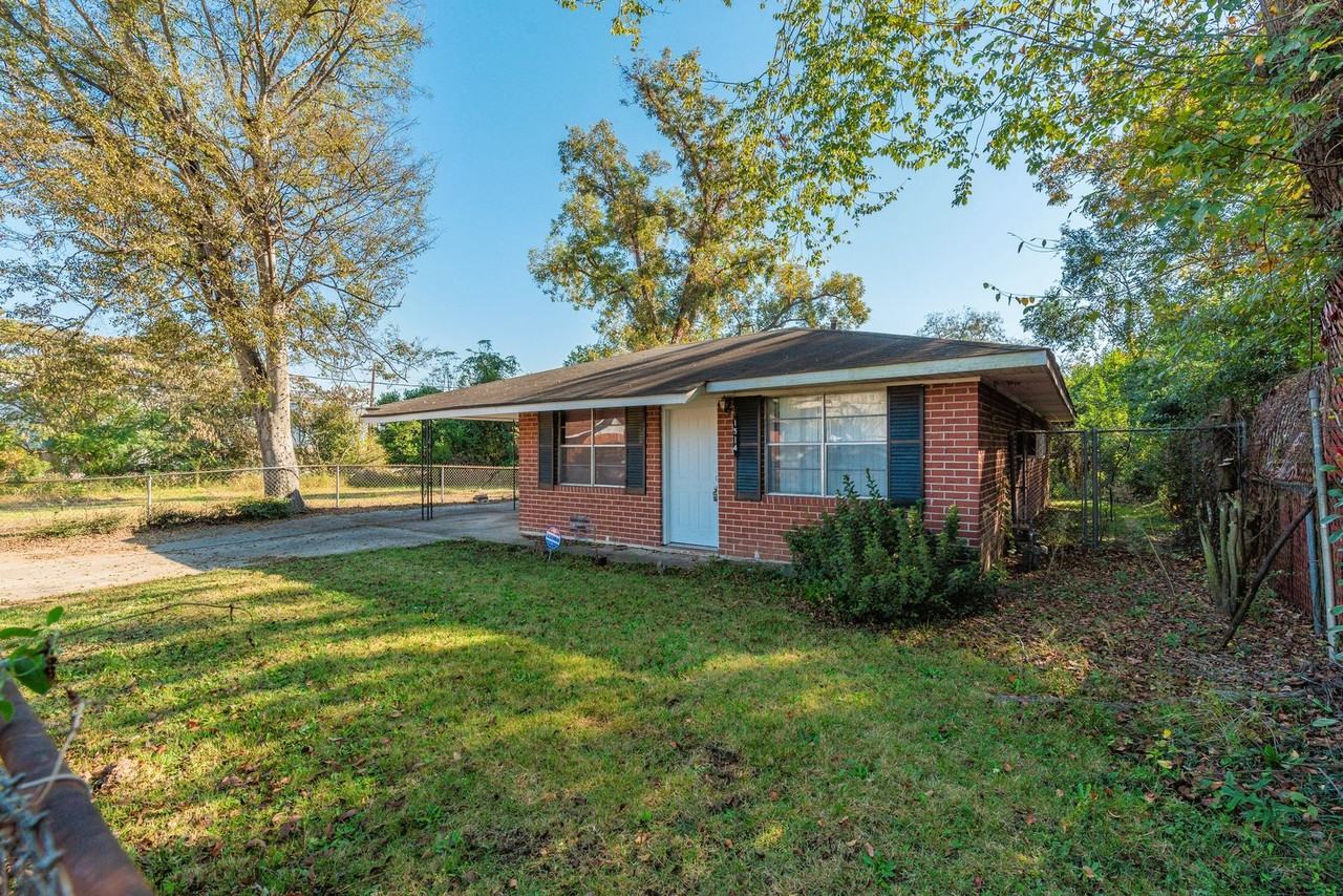 1514 Bleakley St - Photo 3 of 31