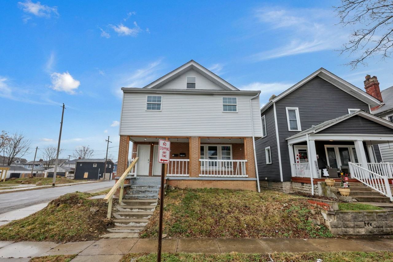 85 1/2 S Wheatland Ave - Photo 2 of 25