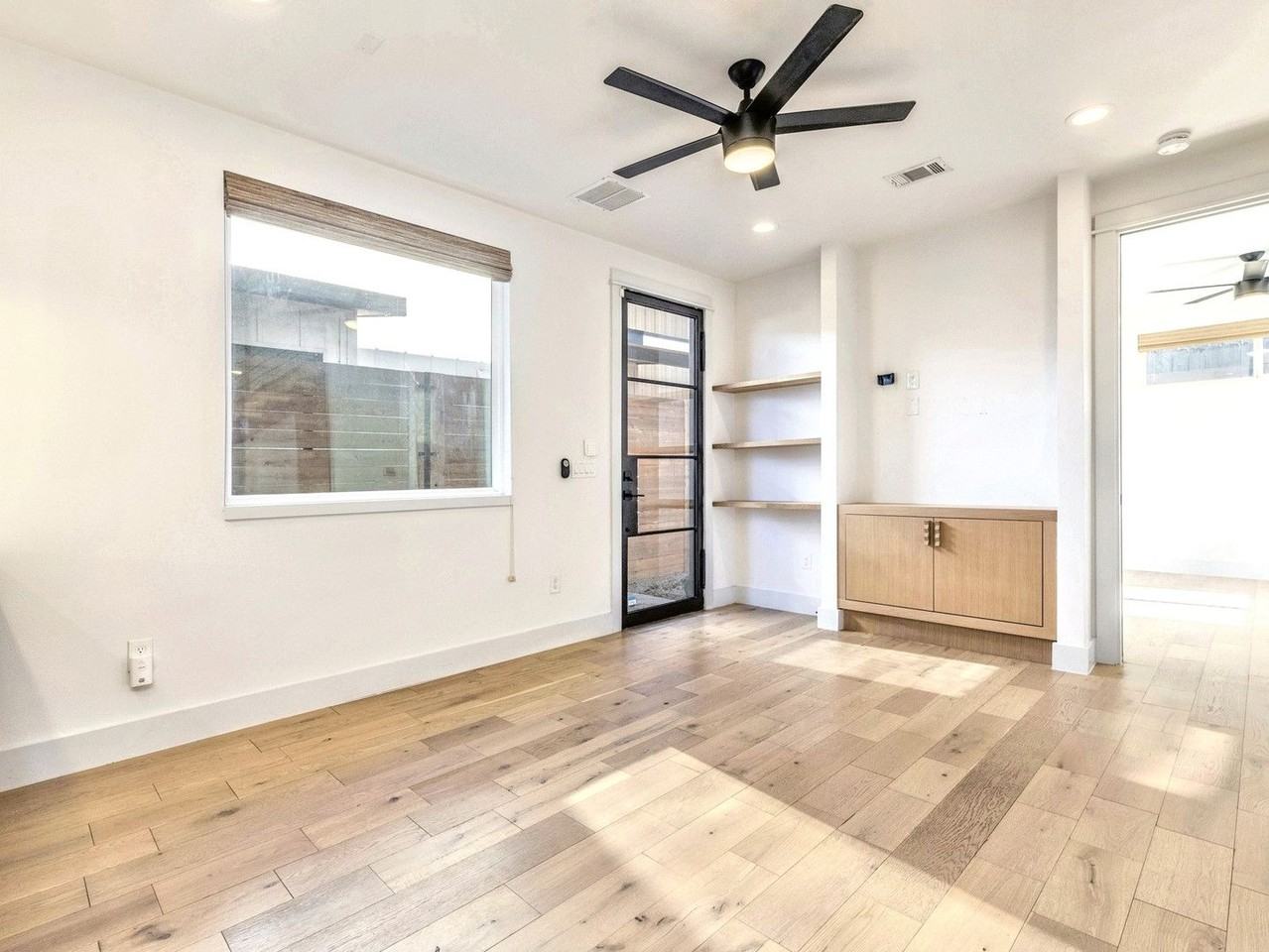 119 Lightsey Rd #2 - Photo 6 of 20