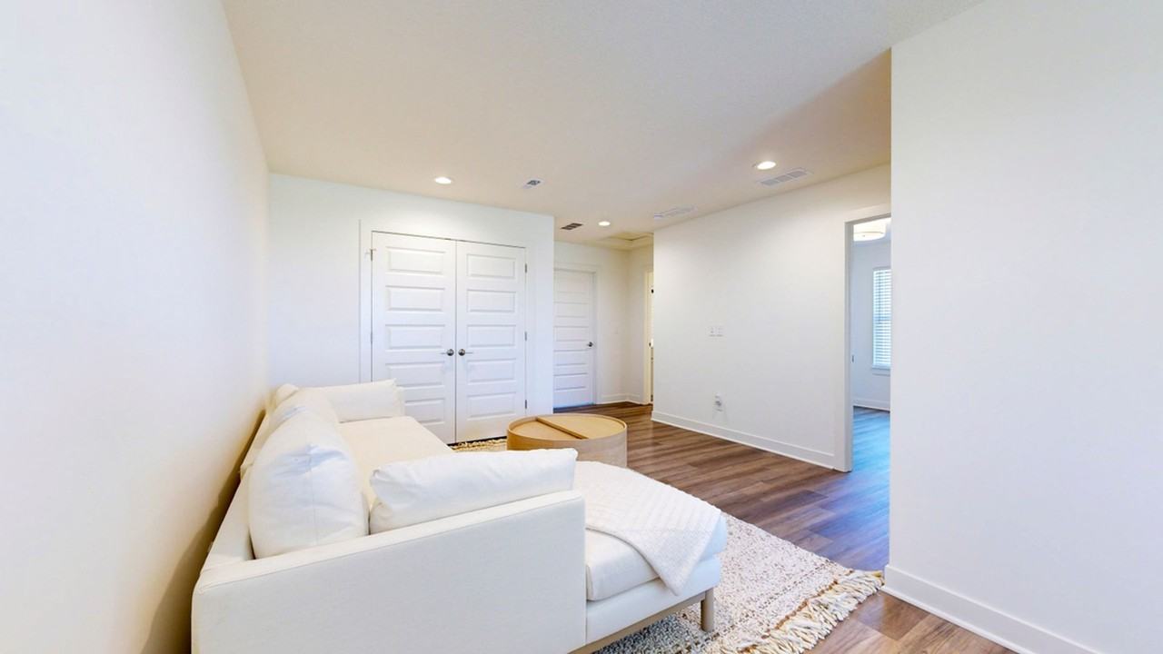 19971 Cornice St - Photo 7 of 9