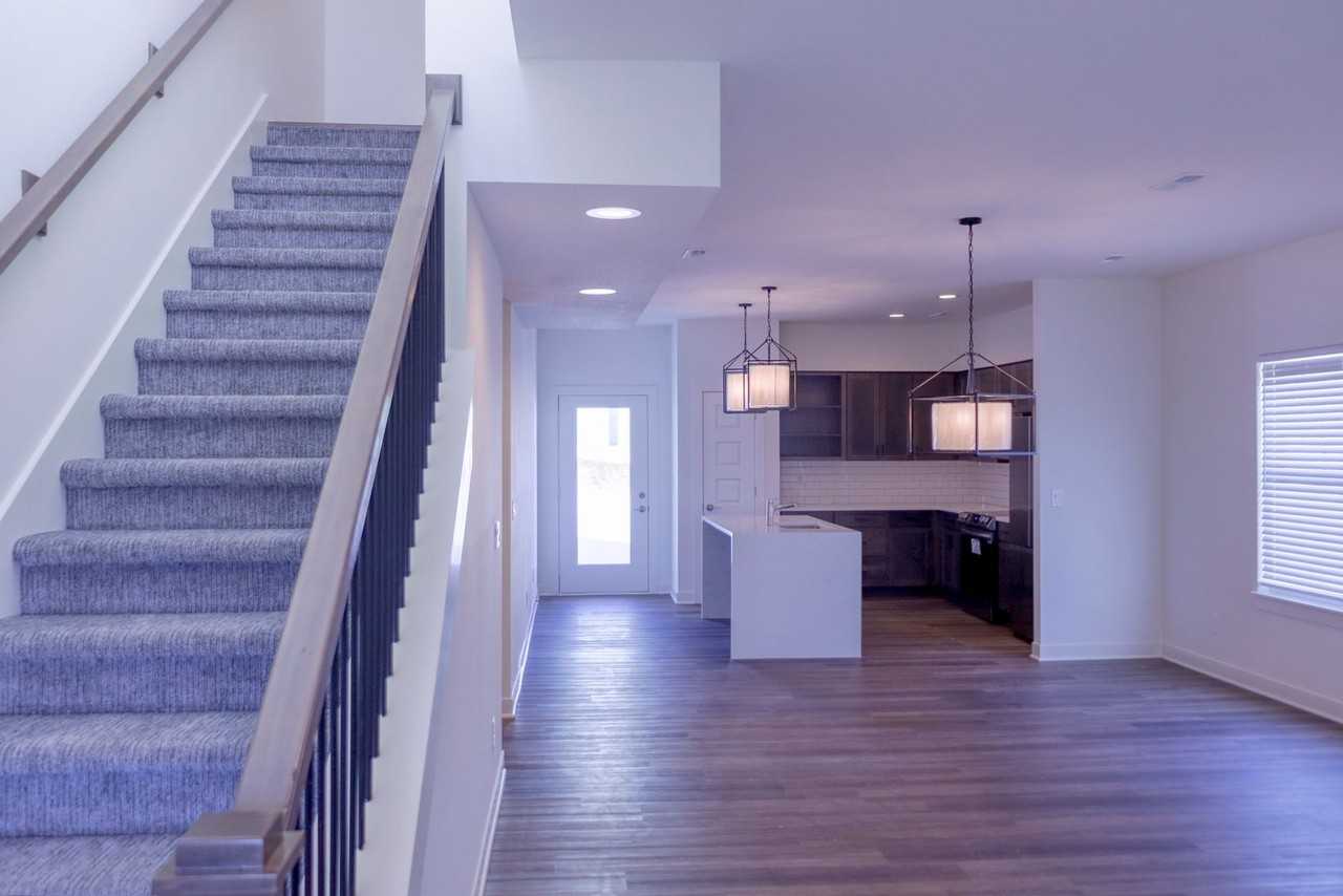 20011 Cornice St - Photo 4 of 13