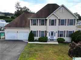 featured image of 114 Kestrel Rd