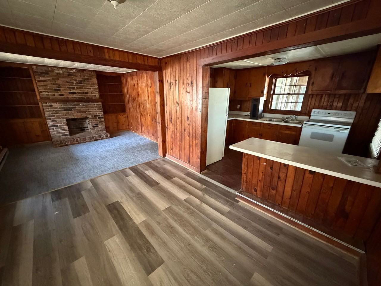 97 Smith Rd Sw - Photo 4 of 15