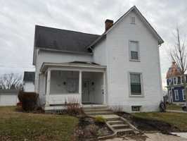 featured image of 22 22 - 22 1/2 Willis Ave