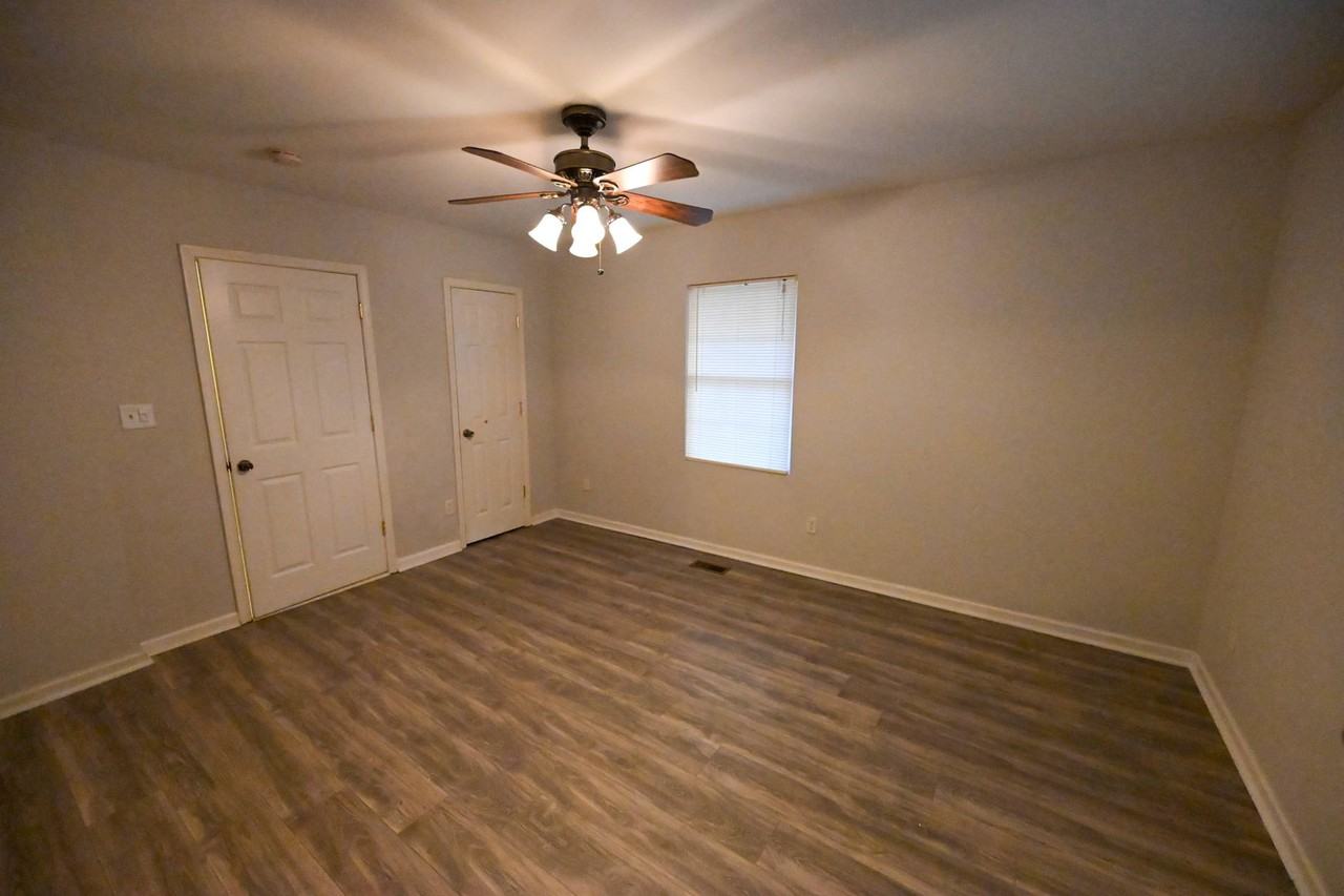 7122 Ramblewood Dr - Photo 7 of 50