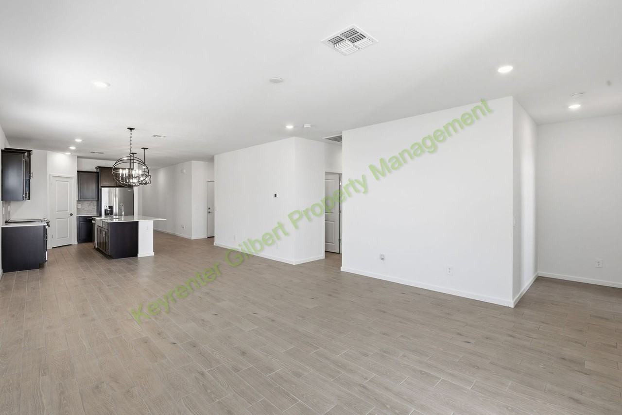 7412 E Cozy Cottage Ln - Photo 4 of 34