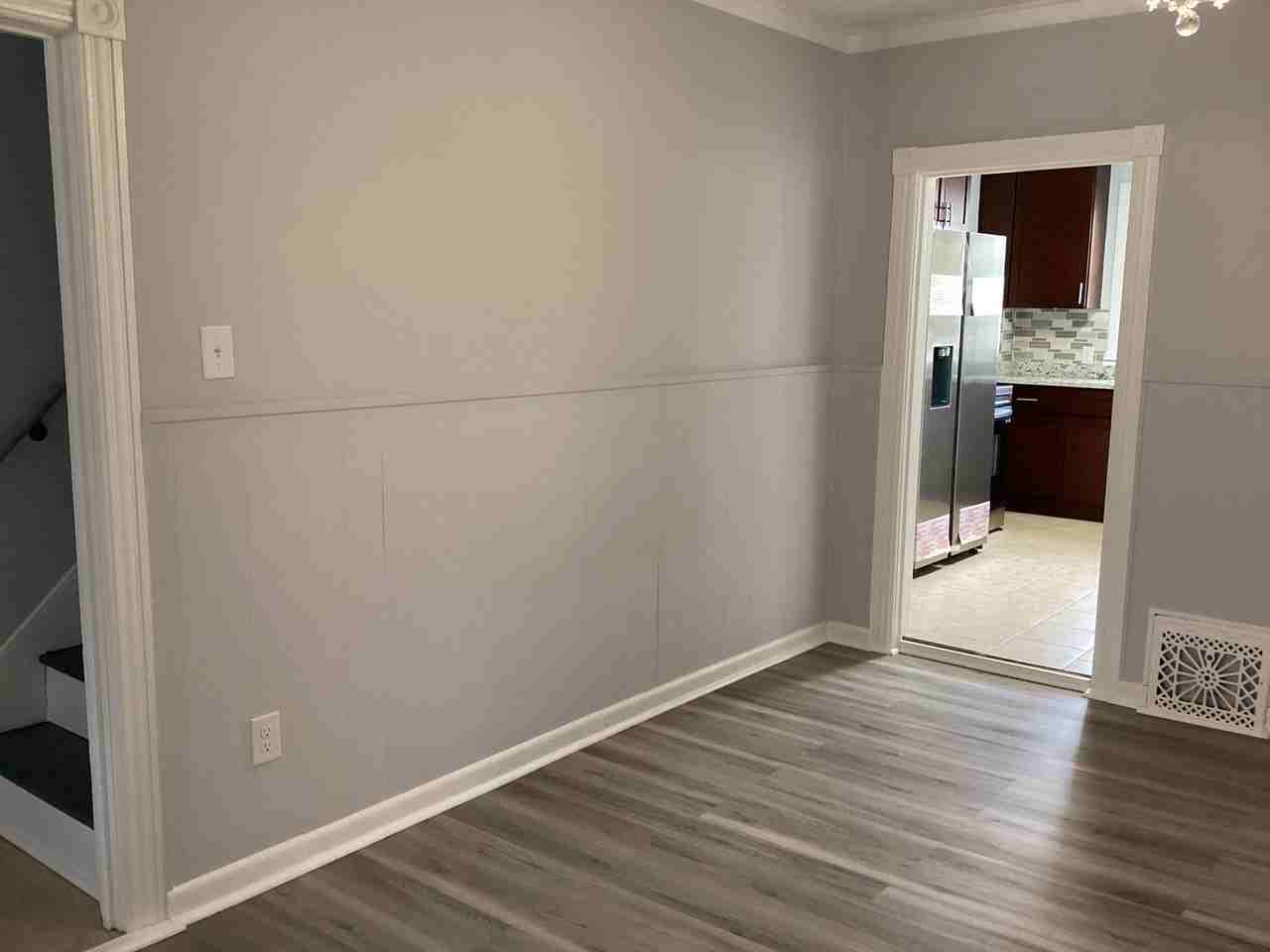 121 N Broad St - Photo 7 of 34