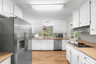 106 Benson Dr - Photo 1 of 1