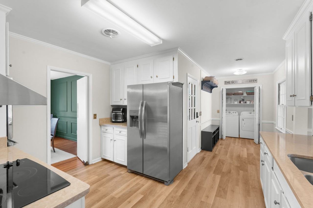 106 Benson Dr - Photo 5 of 23