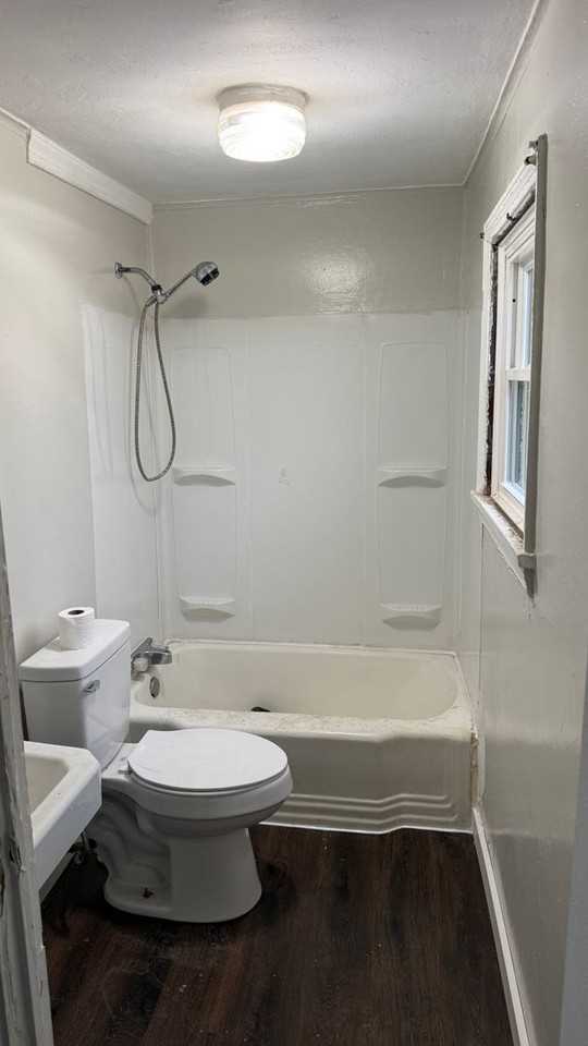 815 Darr Ave - Photo 3 of 7