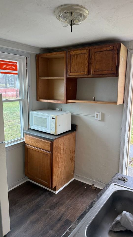 815 Darr Ave - Photo 7 of 7