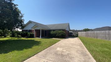 featured image of 754 Melissa Dr #1