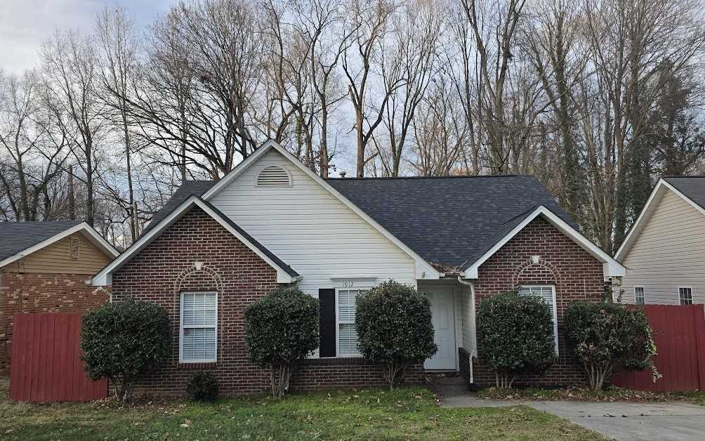 1912 Holly St #1 - Photo 2 of 27